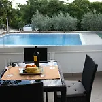 Aura Apartmán