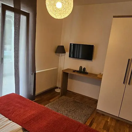 Aura Appartement *