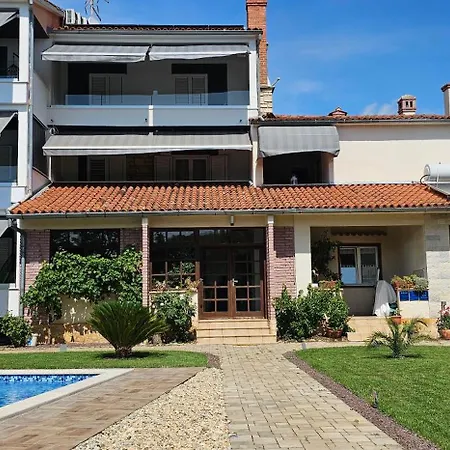 Apartment Aura Rovinj