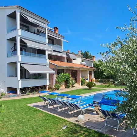 Aura Rovinj