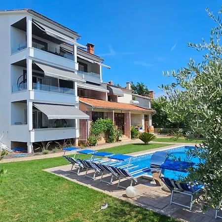 Aura Rovinj